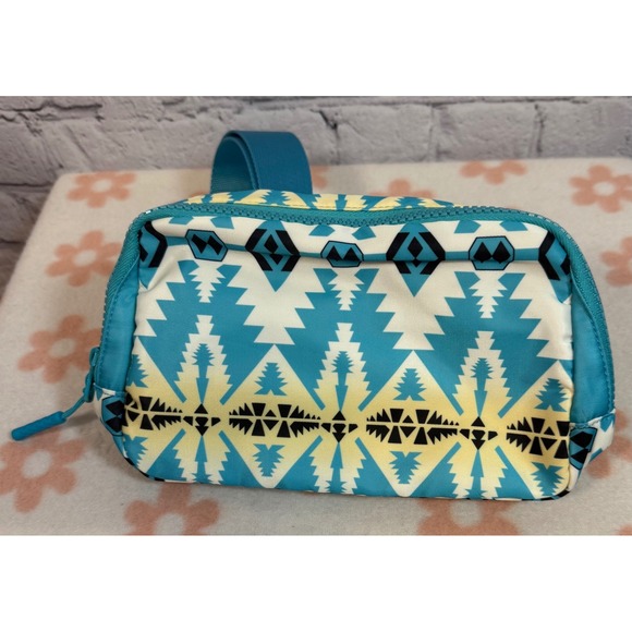 Belt‎ Bag Aztec Print Adjustable Strap Turquoise Blue Fanny Pack - Picture 1 of 3